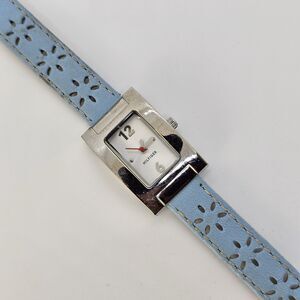 Tommy Hilfiger Women's Watch 20MM Gray‎ Dial Blue Leather Bands New Battery